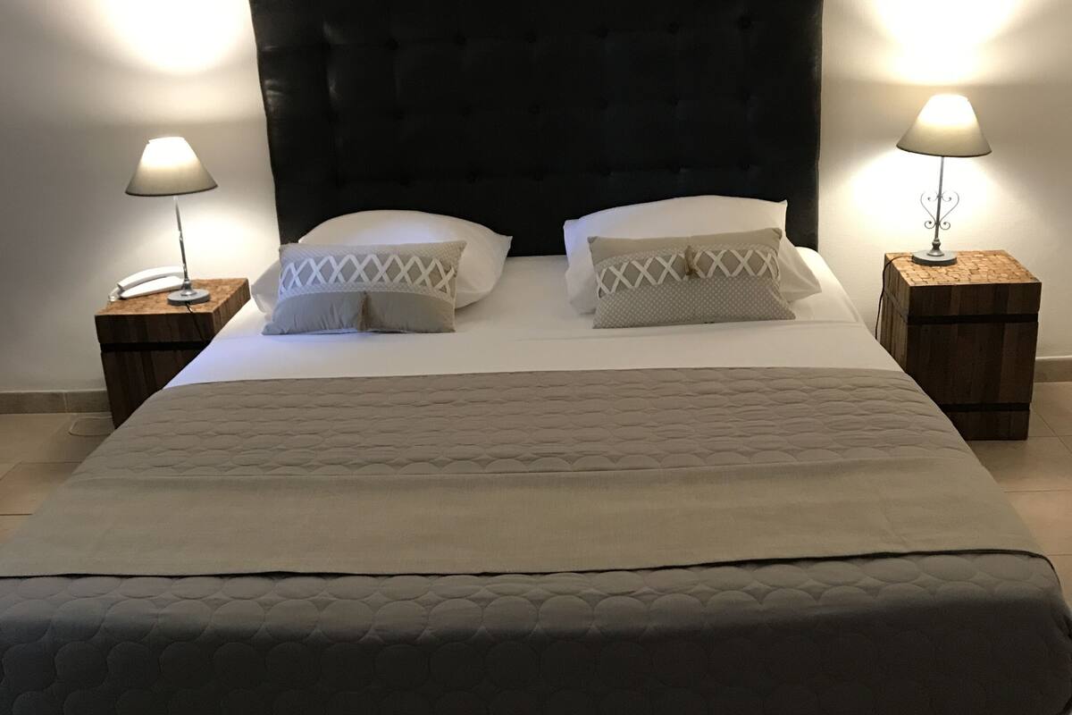 superior double room | 1 bedroom, premium bedding, in-room safe, individually decorated