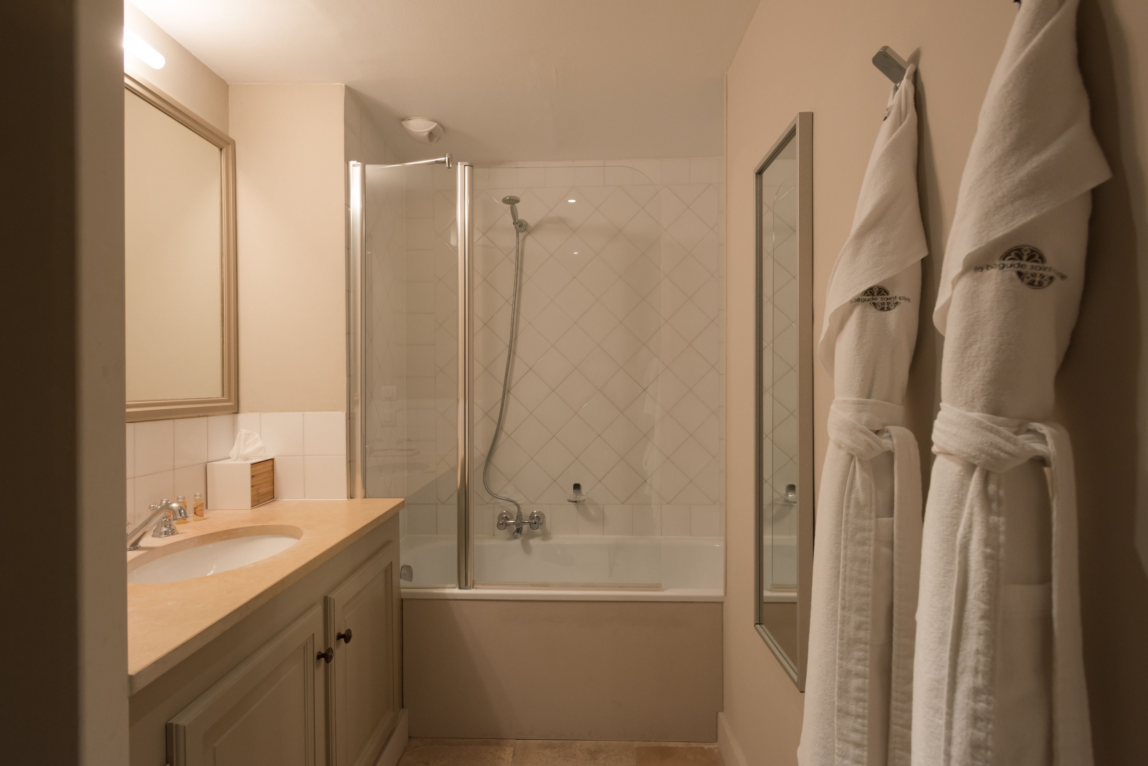 superior double room | bathroom | shower, free toiletries, hair dryer, towels