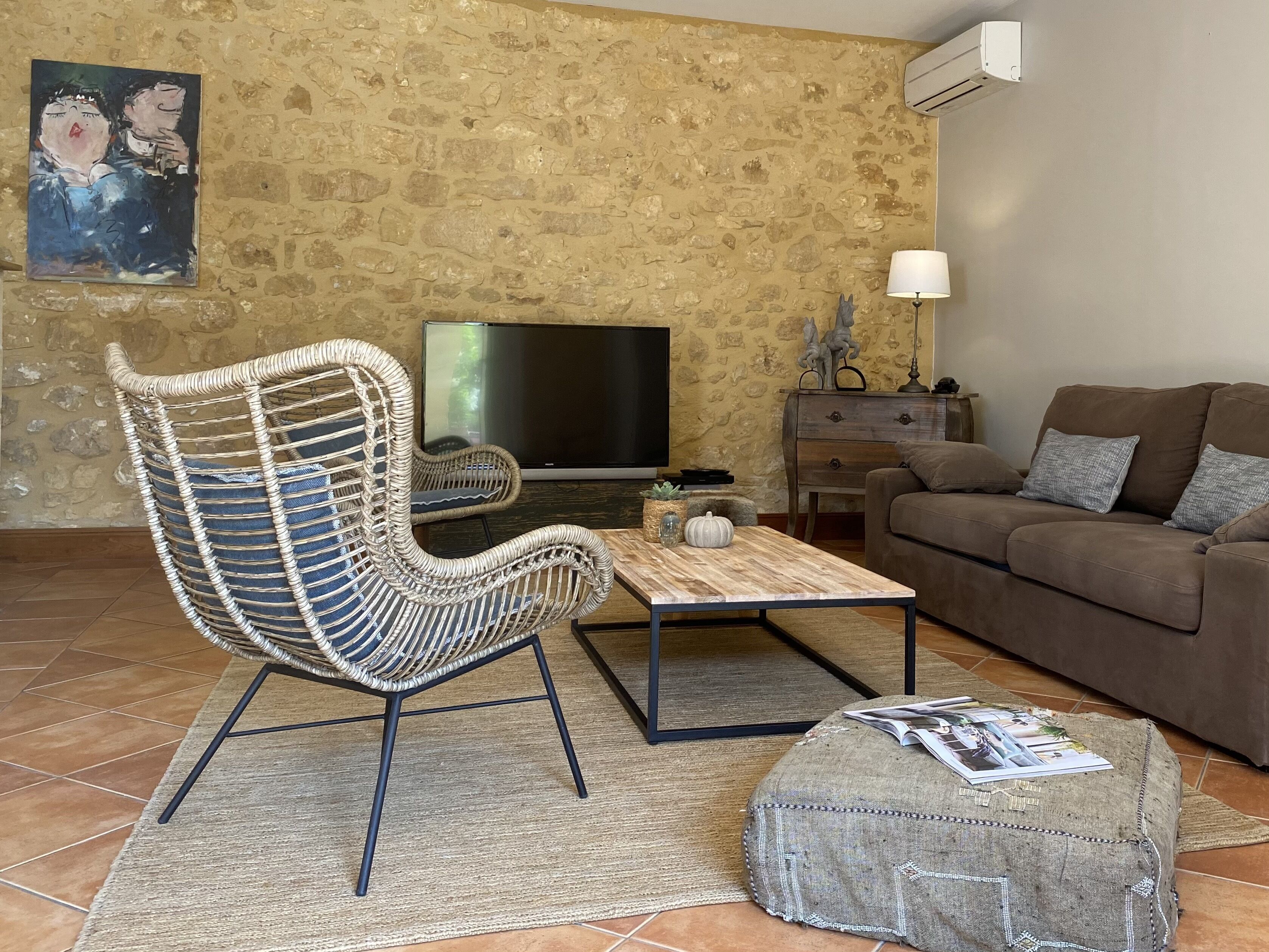 family suite | living area | tv