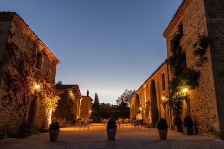 Fachada de la propiedad. La Villa Romaine