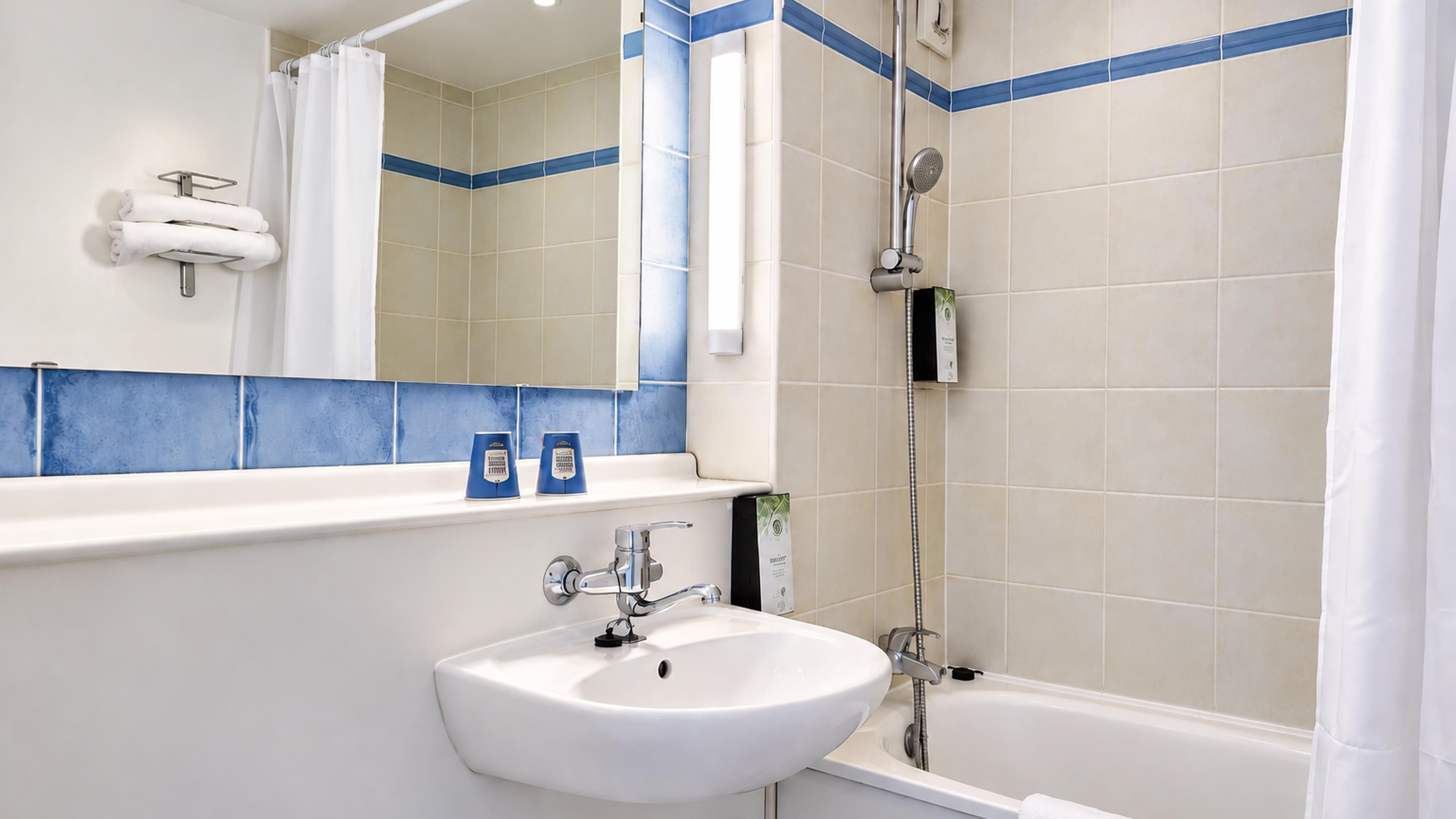 Rolstoeltoegankelijke badkamer