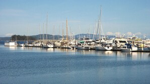 A marina with various boats docked. - Beacon Inn at Sidney  (Sidney)