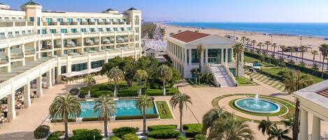 Junior Suite, Terrace, Sea View | Building design