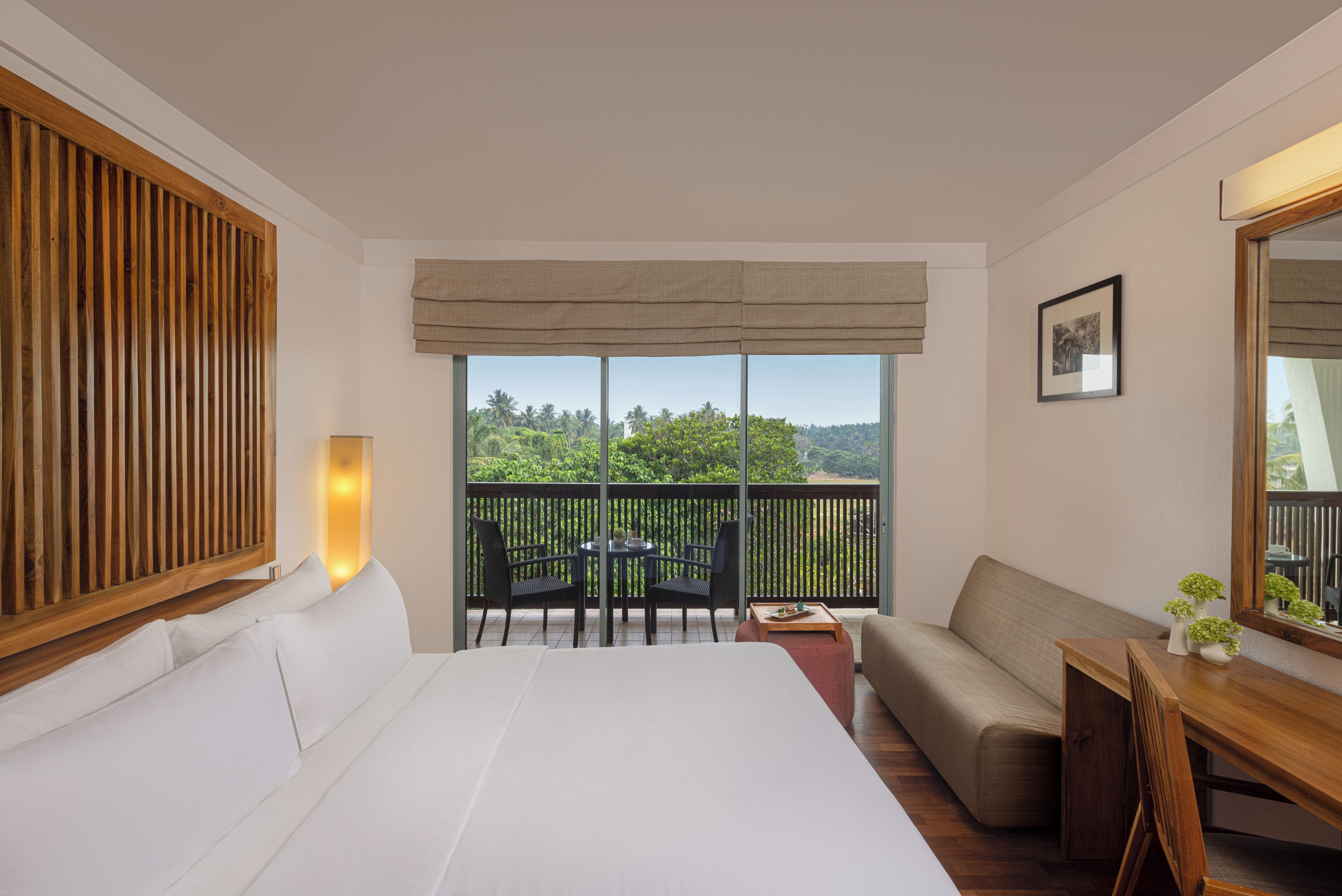 superior room | minibar, in-room safe, desk, blackout curtains