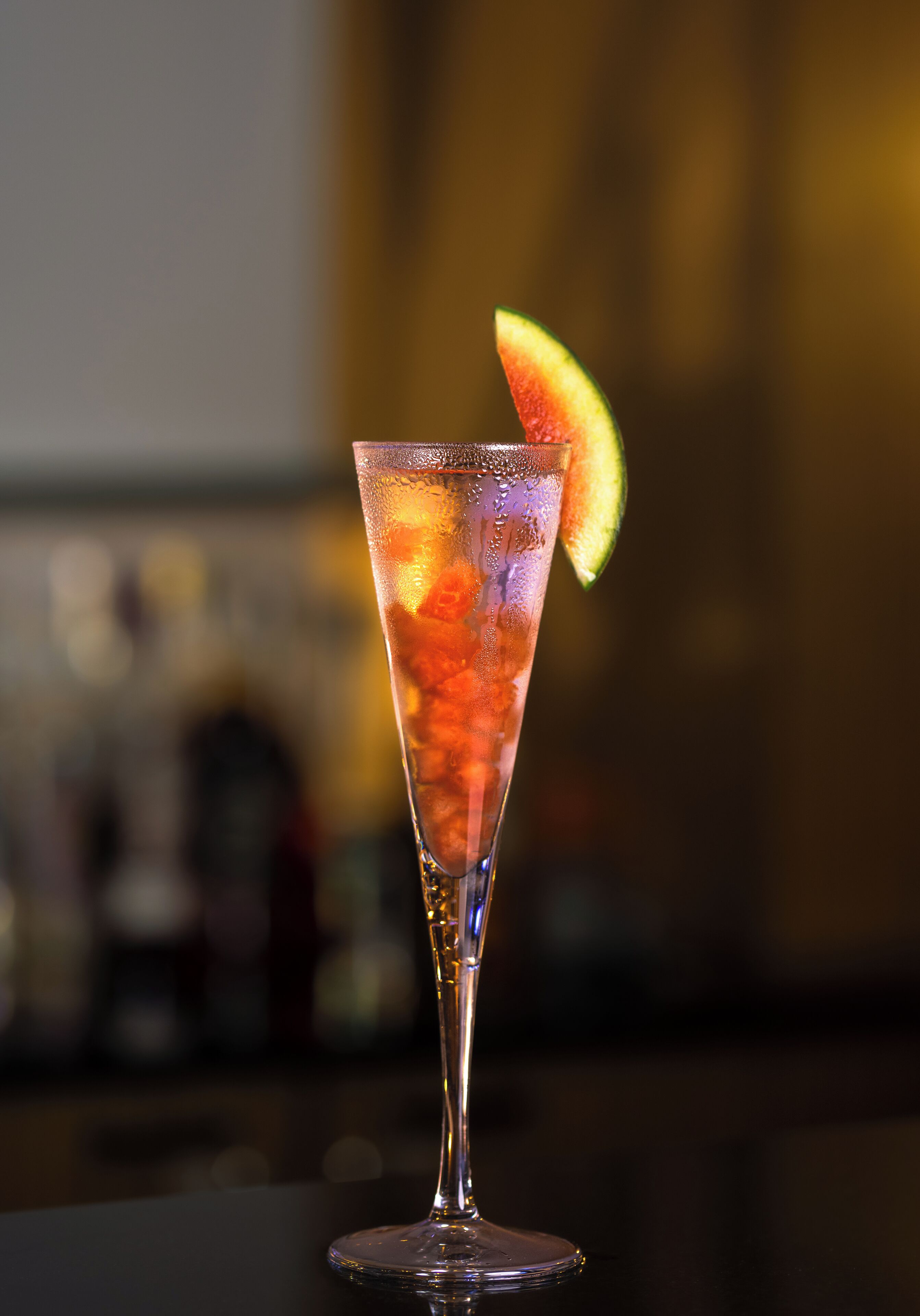 2 bars/lounges, swim-up bar, poolside bar, beach bar