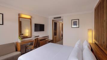 Minibar, in-room safe, desk, blackout curtains