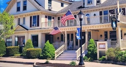 The Kennebunk Inn