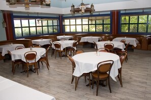 バンケット ホール