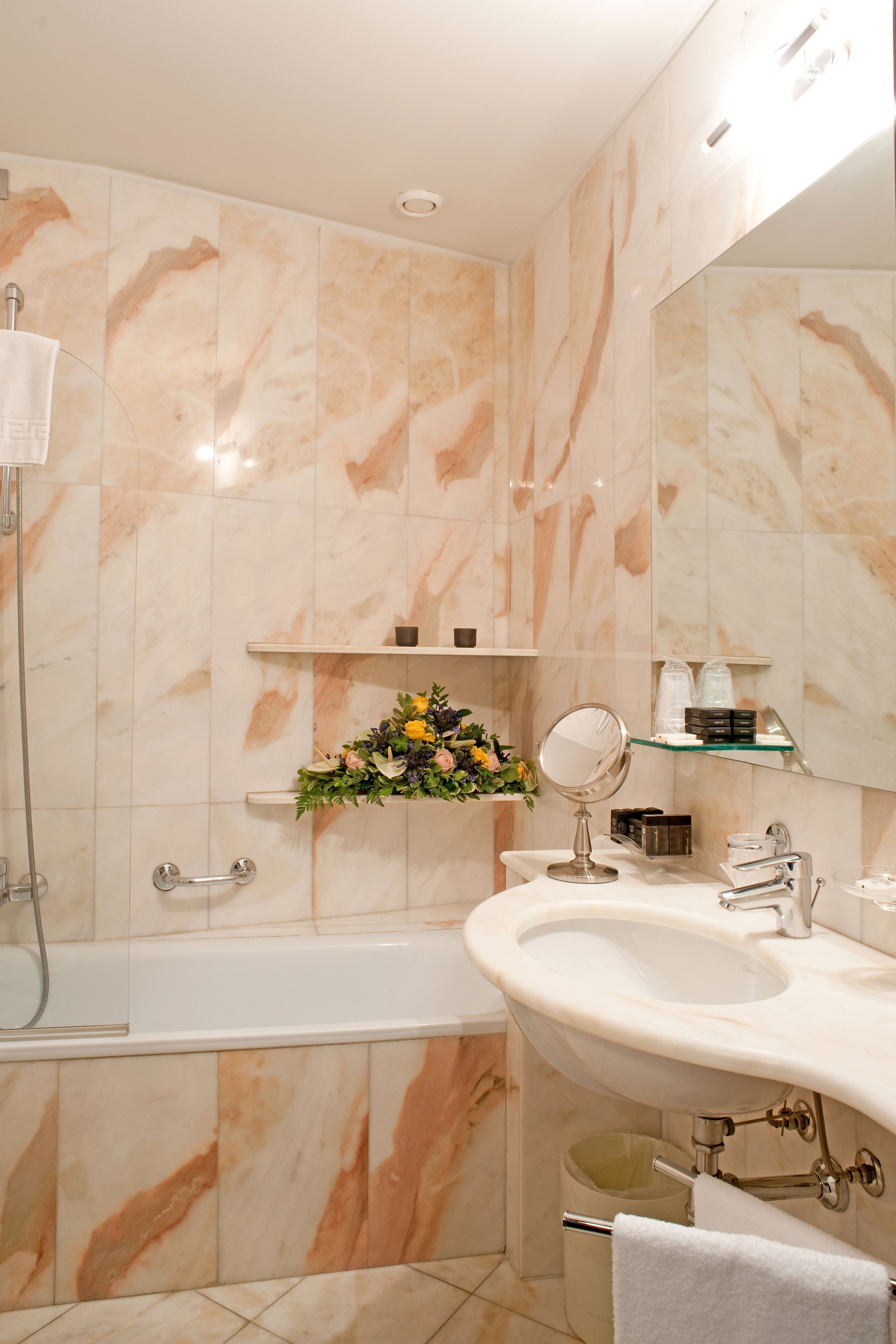 superior triple room | bathroom | shower, rainfall showerhead, free toiletries, hair dryer