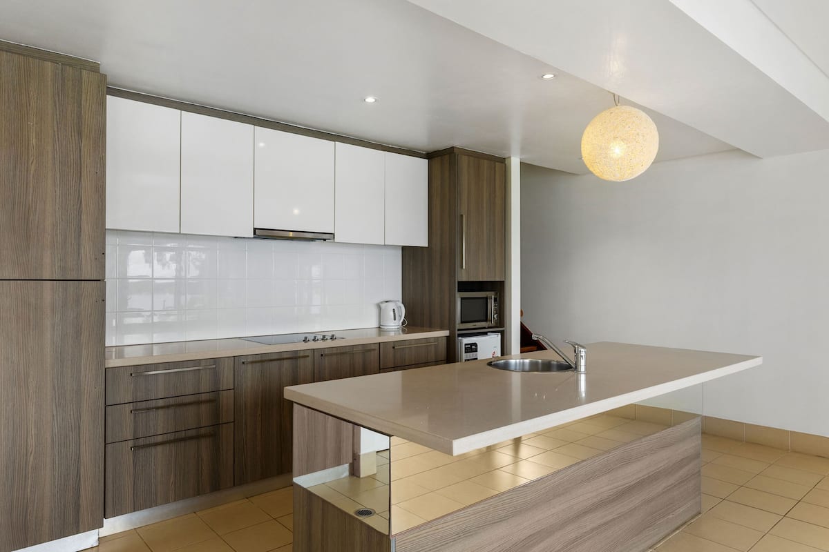 penthouse suite | private kitchen | fridge, coffee/tea maker, electric kettle