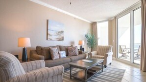 Unclassified image, 4 of 58, button - Palacio Condominiums (Pensacola)