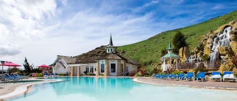 Outdoor pool, pool umbrellas