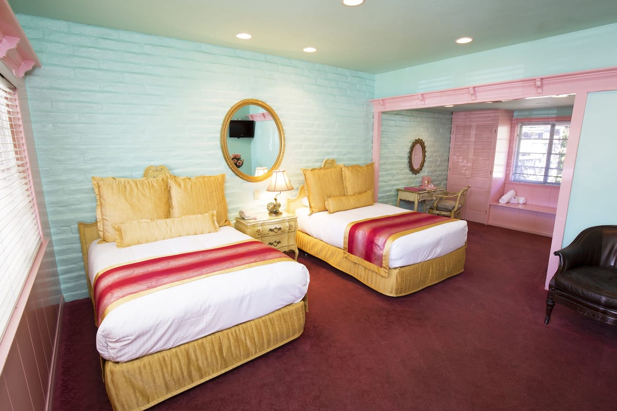 Fabulous Fifties | Premium bedding, pillow-top beds, in-room safe, individually decorated