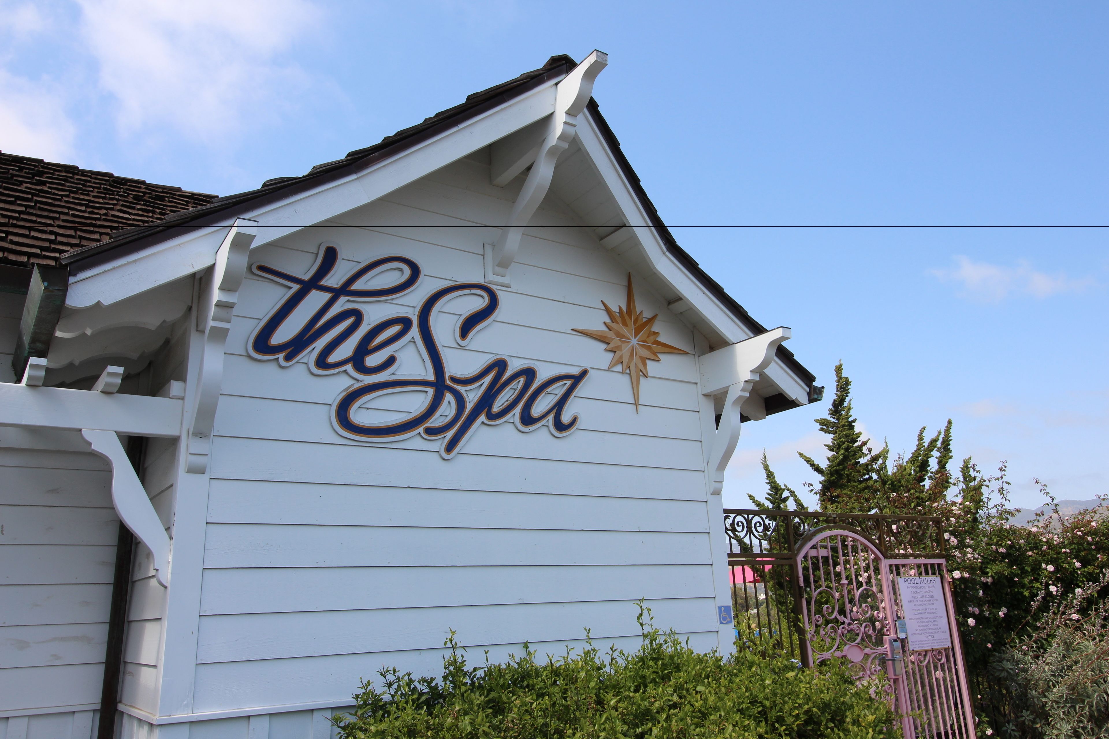 Couples treatment rooms, body treatments, aromatherapy