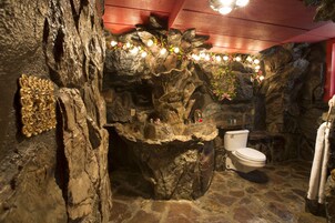 Madonna Suite | Bathroom | Shower, hair dryer, bathrobes, towels