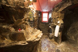 Madonna Suite | Bathroom | Shower, hair dryer, bathrobes, towels