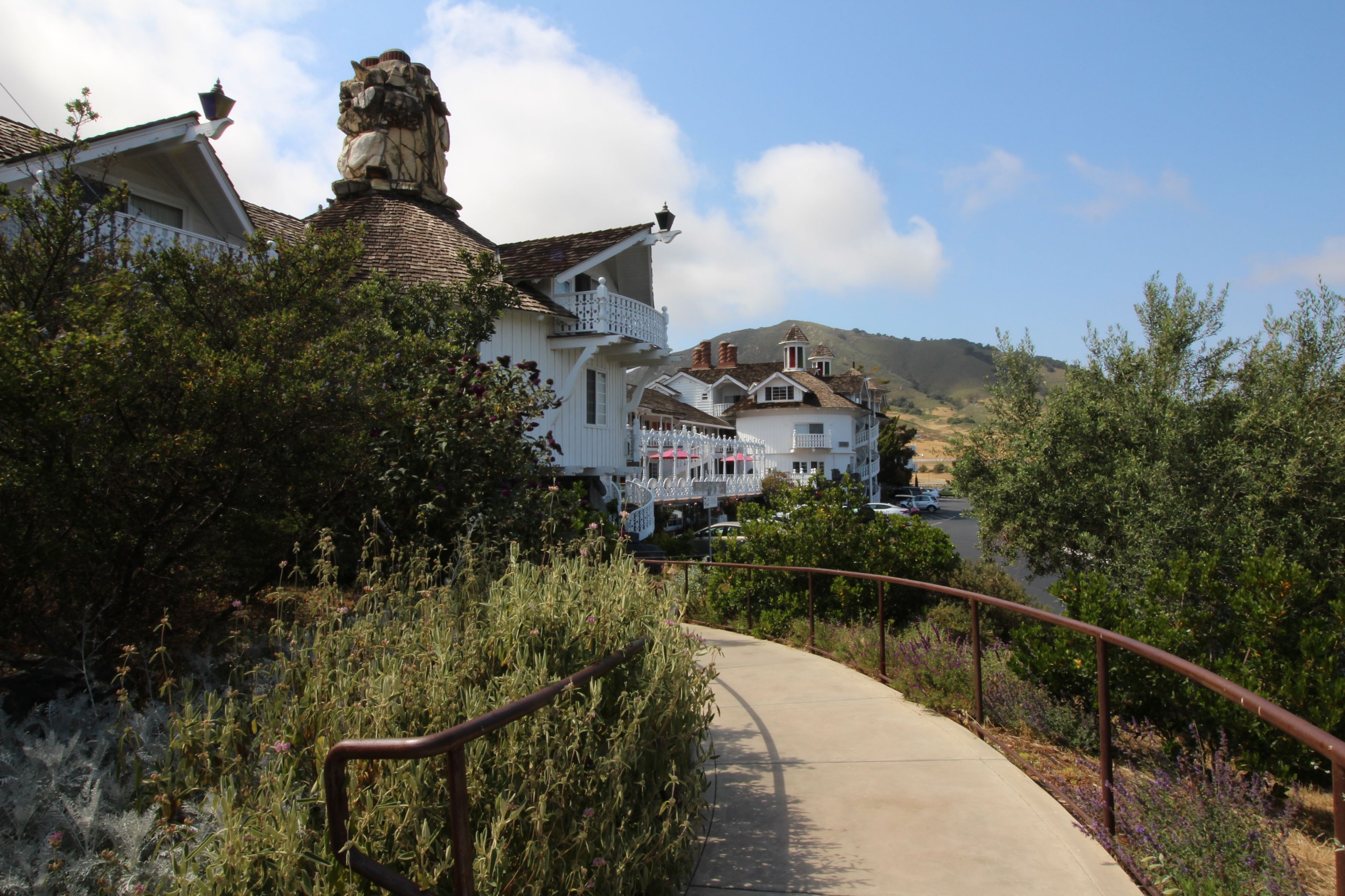 premium bedding, pillow-top beds, in-room safe, individually decorated