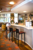 Bar (en la propiedad)