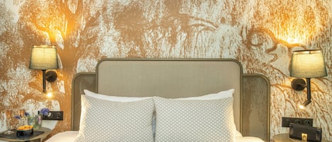 Literie hypoallergénique, coffres-forts dans les chambres, bureau