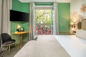 高級雙人房, 陽台 | 低過敏寢具、客房內保險箱、書桌、熨斗/熨衣板