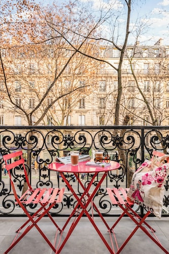 Avalon Hotel Paris Gare du Nord