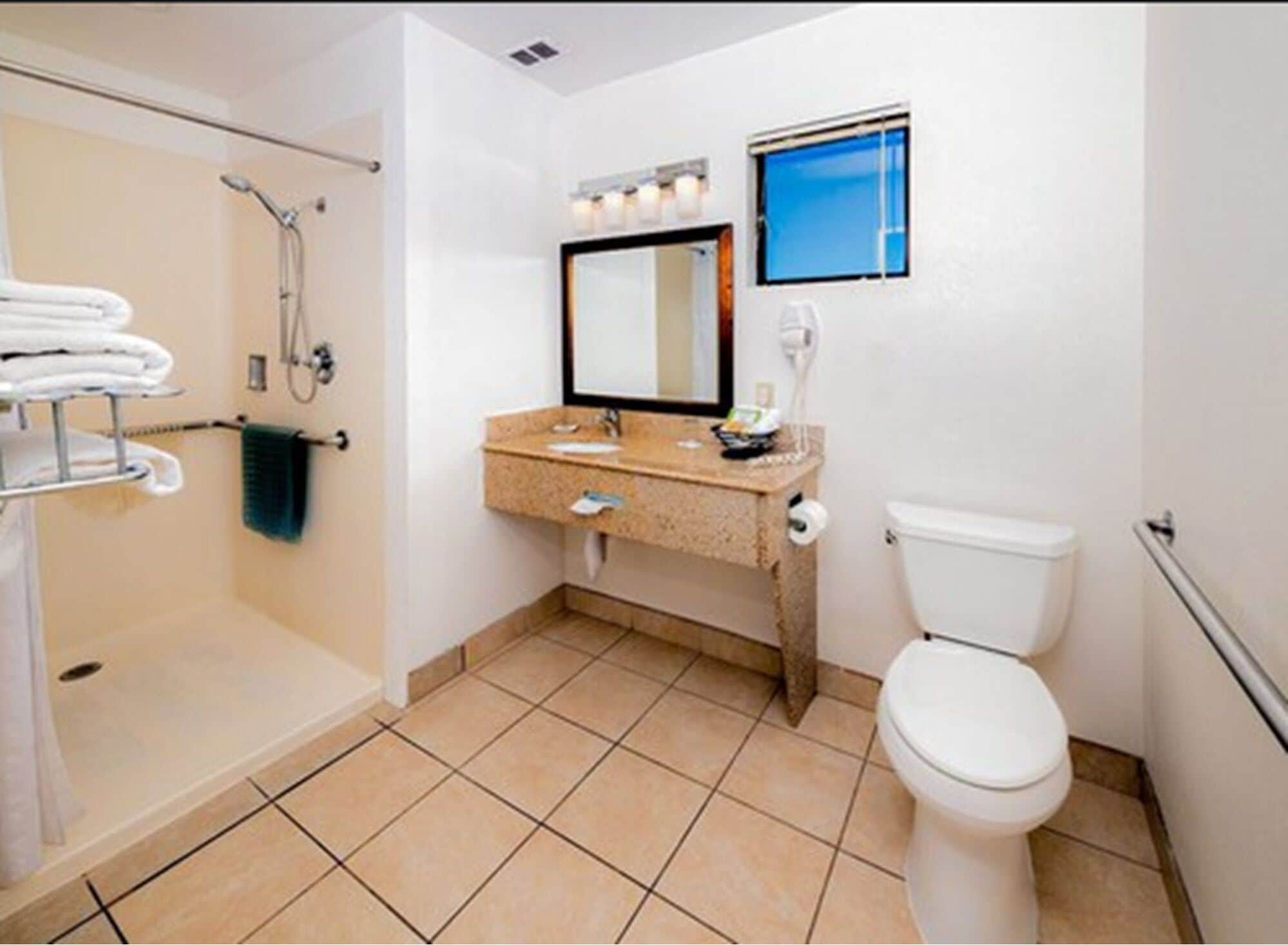 Photo - Buena Vista Motor Inn