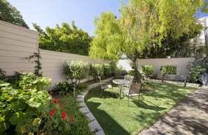 Garden - Buena Vista Motor Inn (San Francisco)