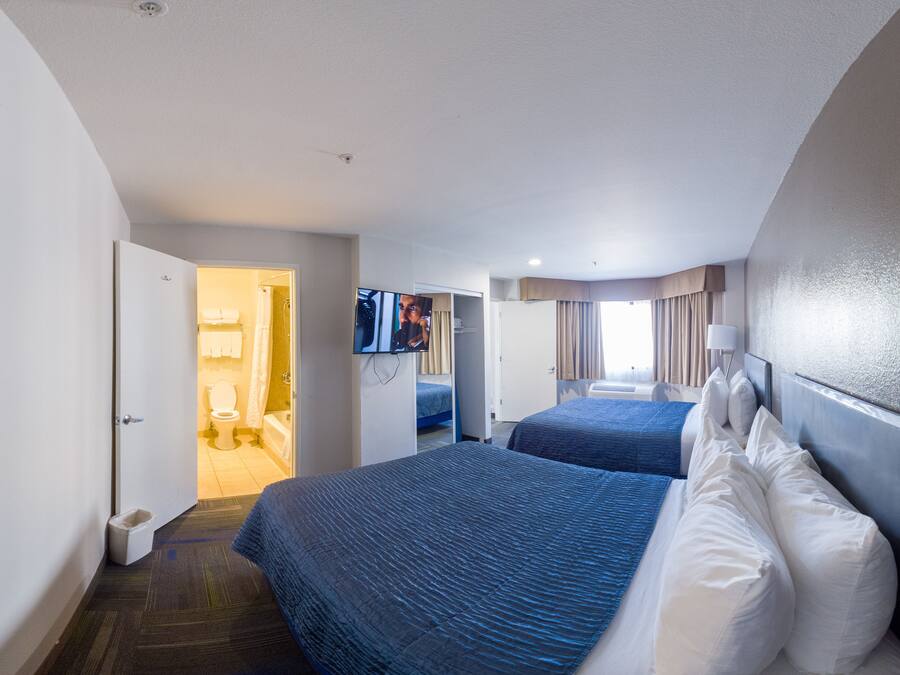 Suite | Sengetøy av topp kvalitet, skrivebord og skrivebord for bærbar PC