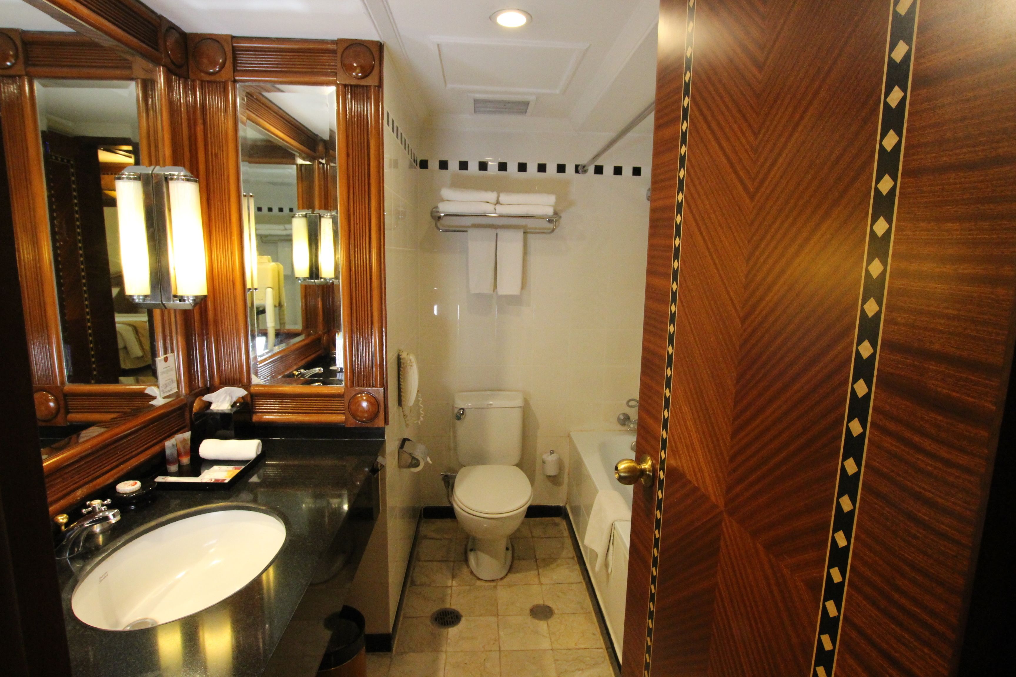 Foto - Ambhara Hotel