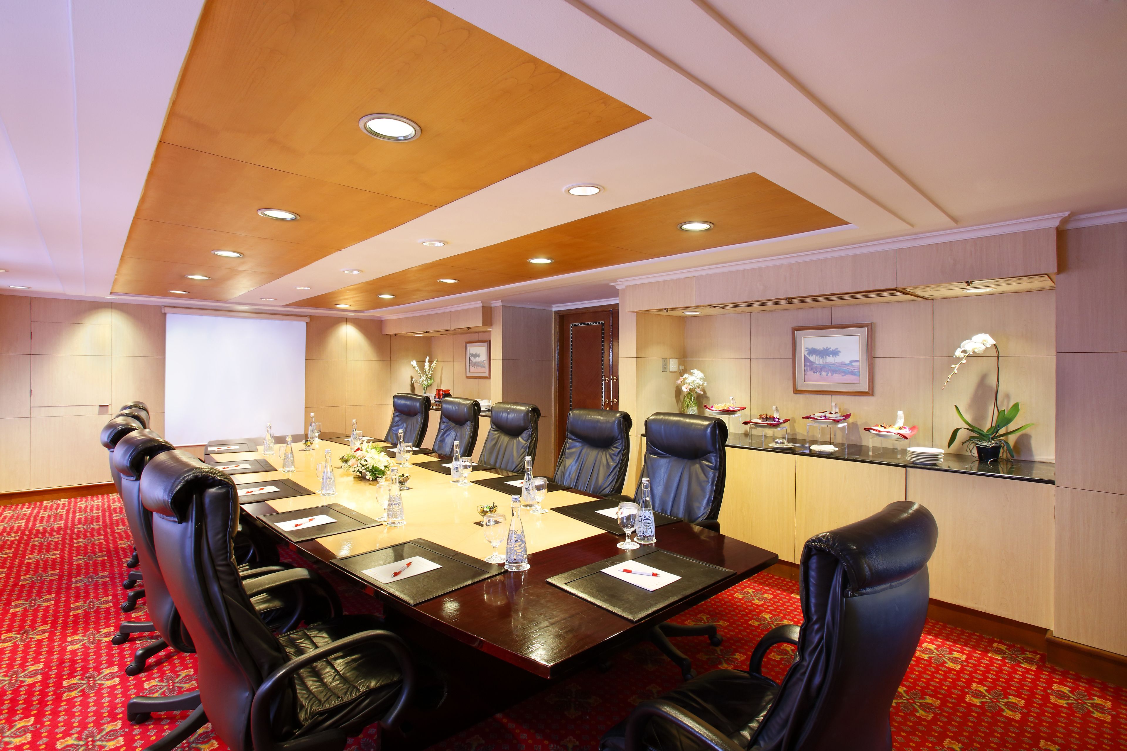 Photo - Ambhara Hotel Jakarta