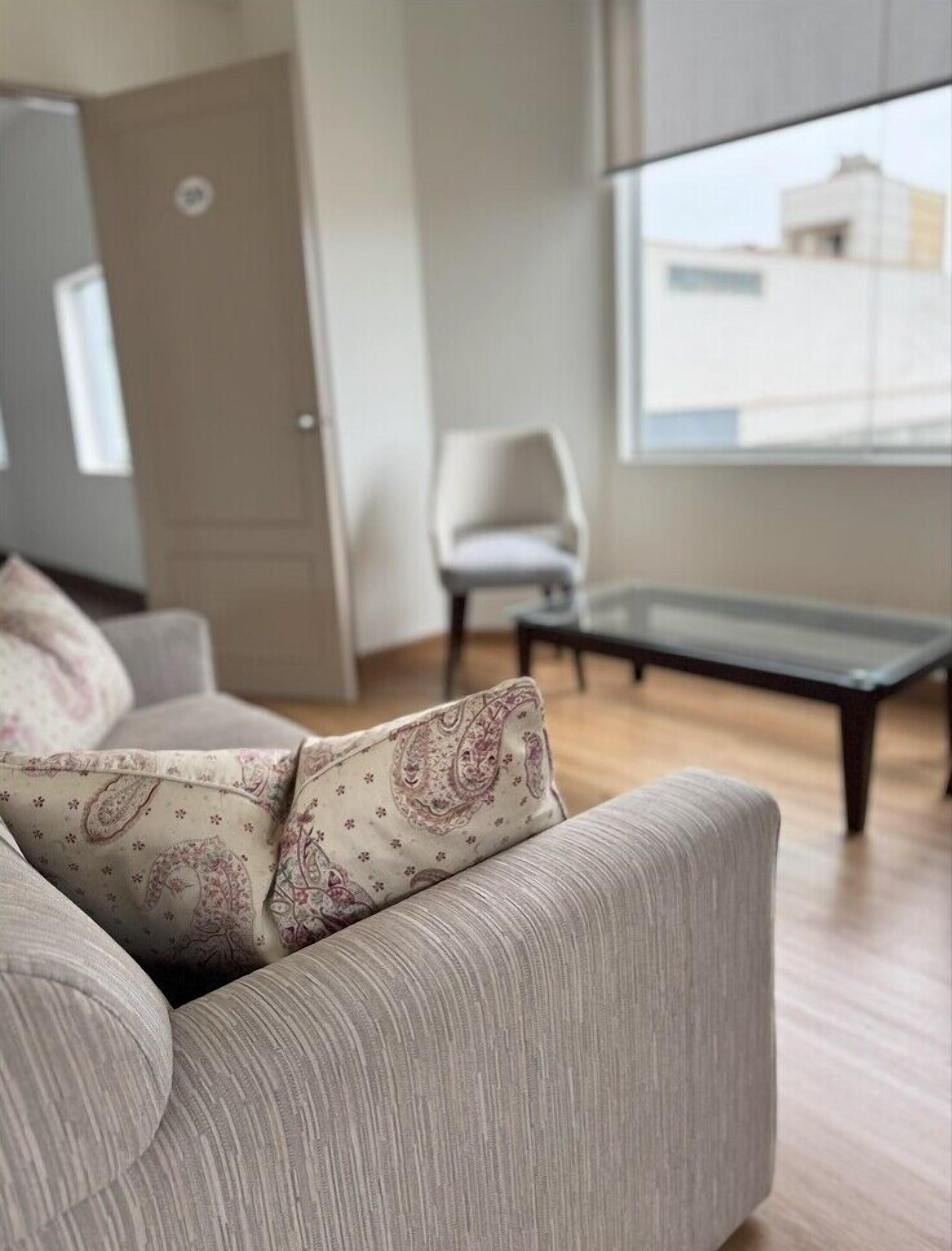 junior suite | living area | led tv