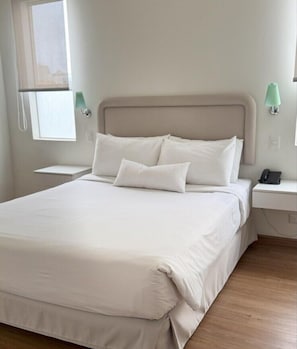 Junior-Suite | Hochwertige Bettwaren, Daunenbettdecken, Minibar, Zimmersafe