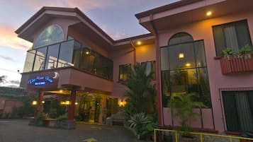 Front of property - evening/night