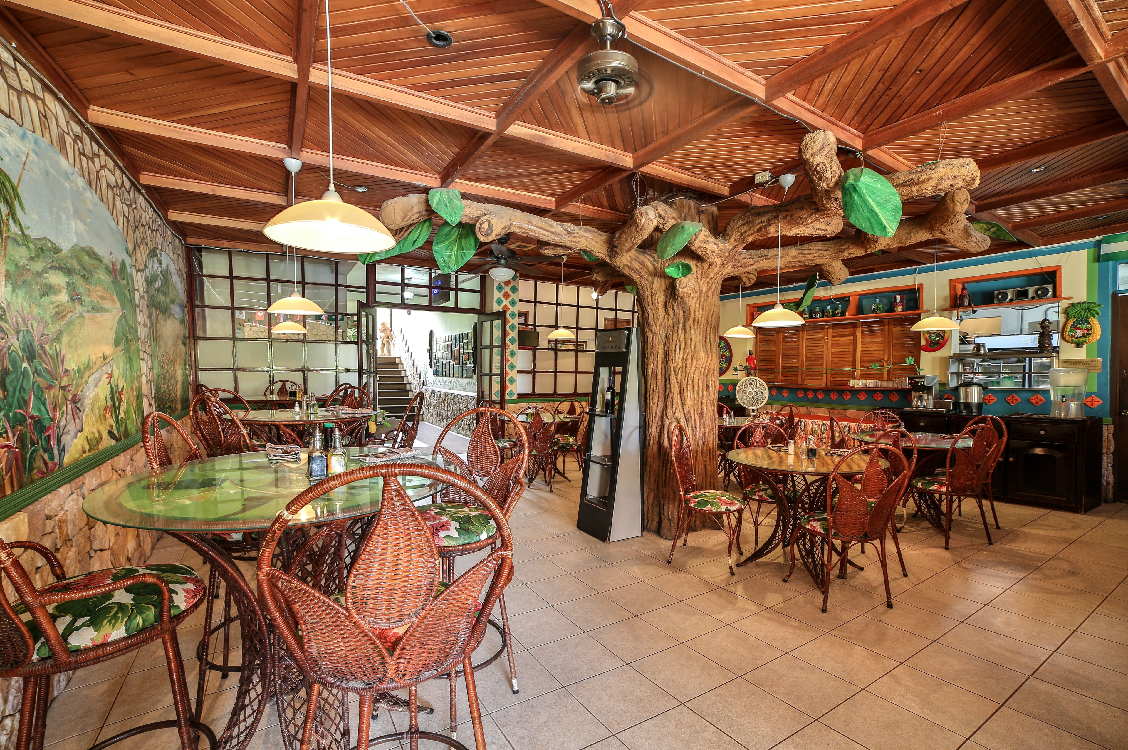 breakfast, lunch, dinner served; pool views