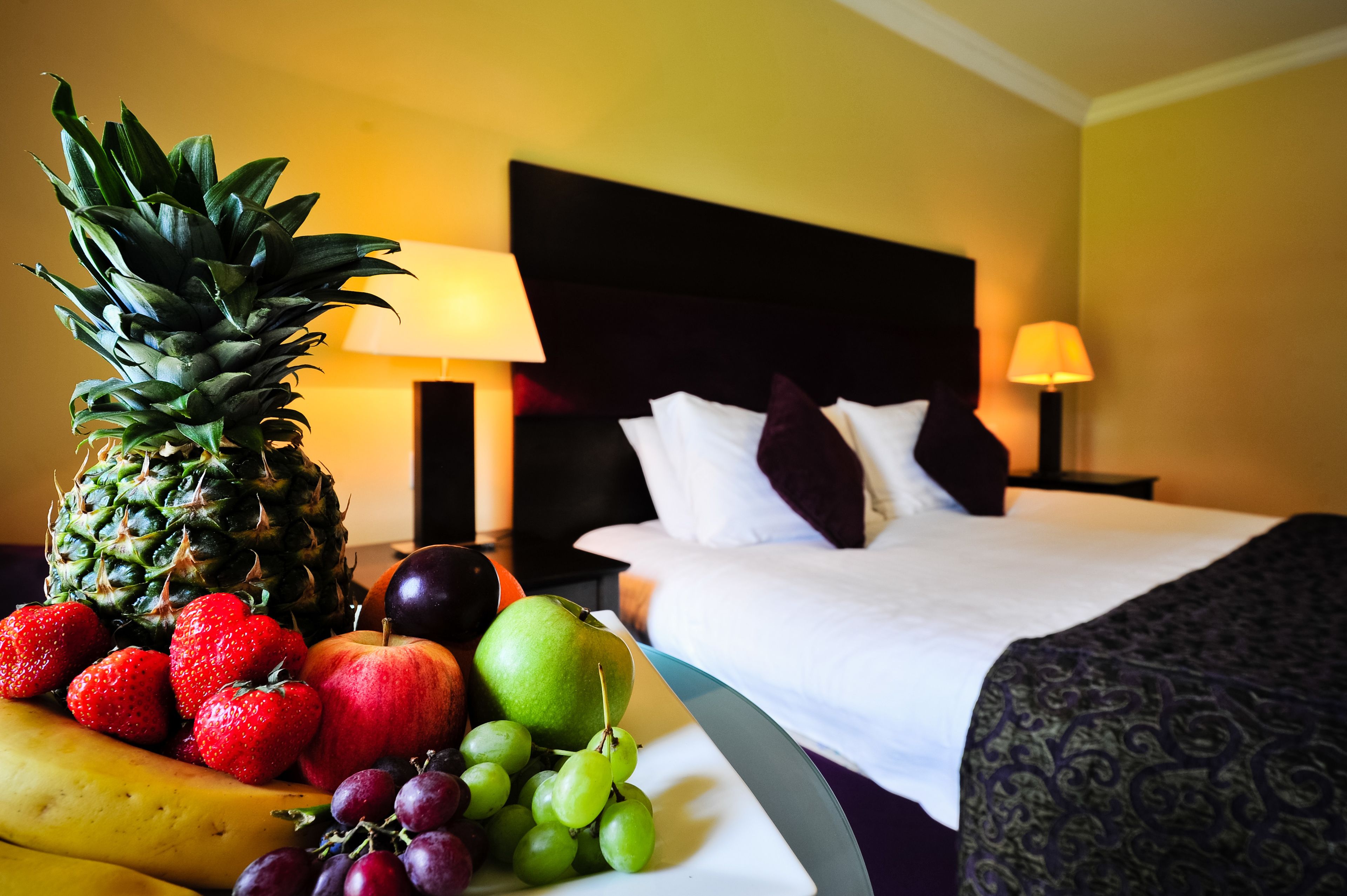 Hypo-allergenic bedding, minibar, blackout curtains, iron/ironing board