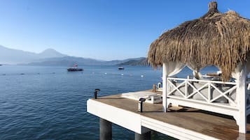 Dock