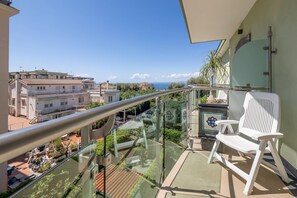 Comfort Double Room | 1 bedroom, minibar, in-room safe, soundproofing - Gardenia Sorrento Coast, Ascend Hotel Collection (Sorrento)