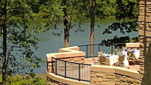 Terrace/patio - Punderson Manor Lodge and Conference Center (Newbury)