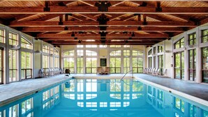 Indoor pool - Punderson Manor Lodge and Conference Center (Newbury)