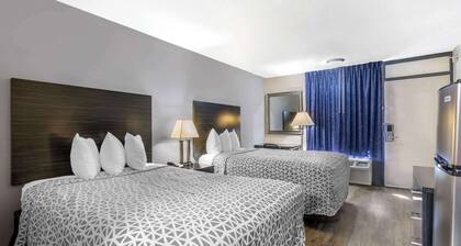 Suburban Studios International Drive