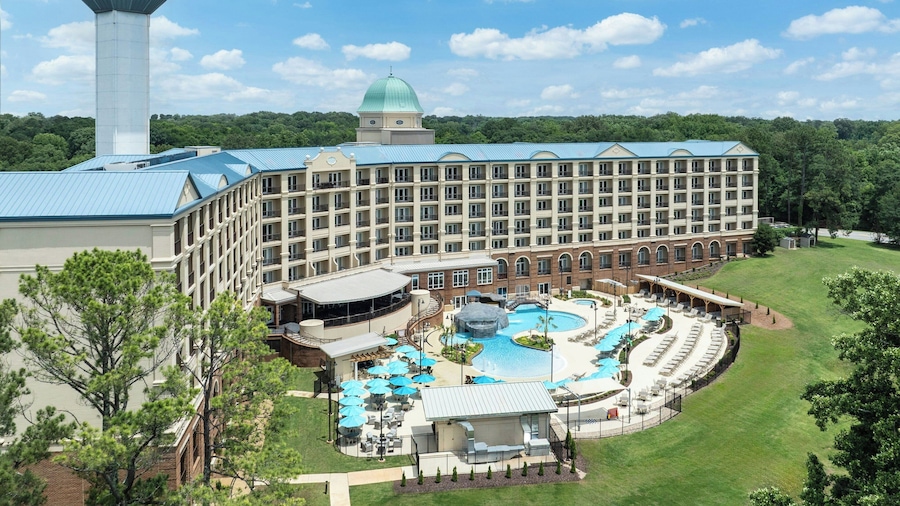Renaissance Shoals Resort & Spa