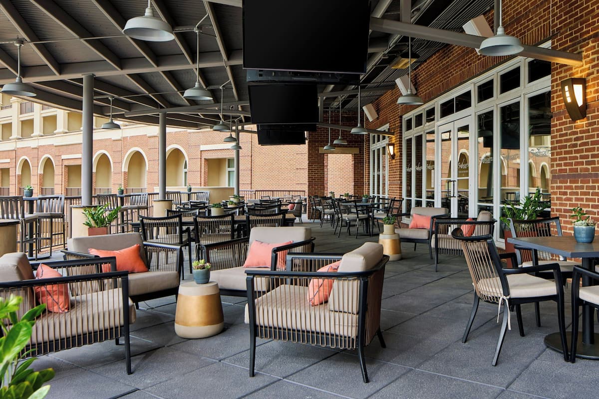 2 restaurants, breakfast, lunch, dinner served; local cuisine