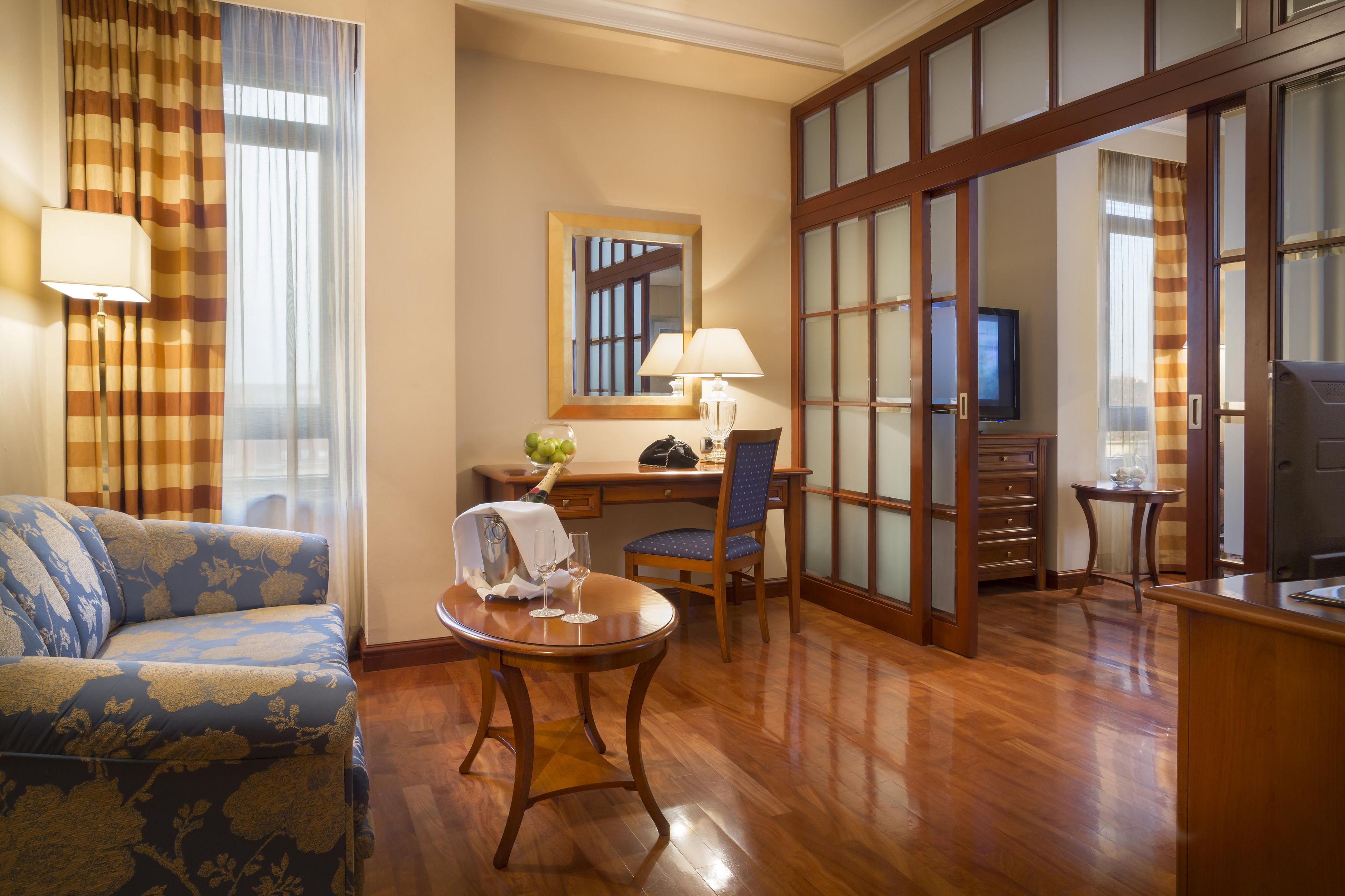 Foto - Best Western Premier Hotel Astoria