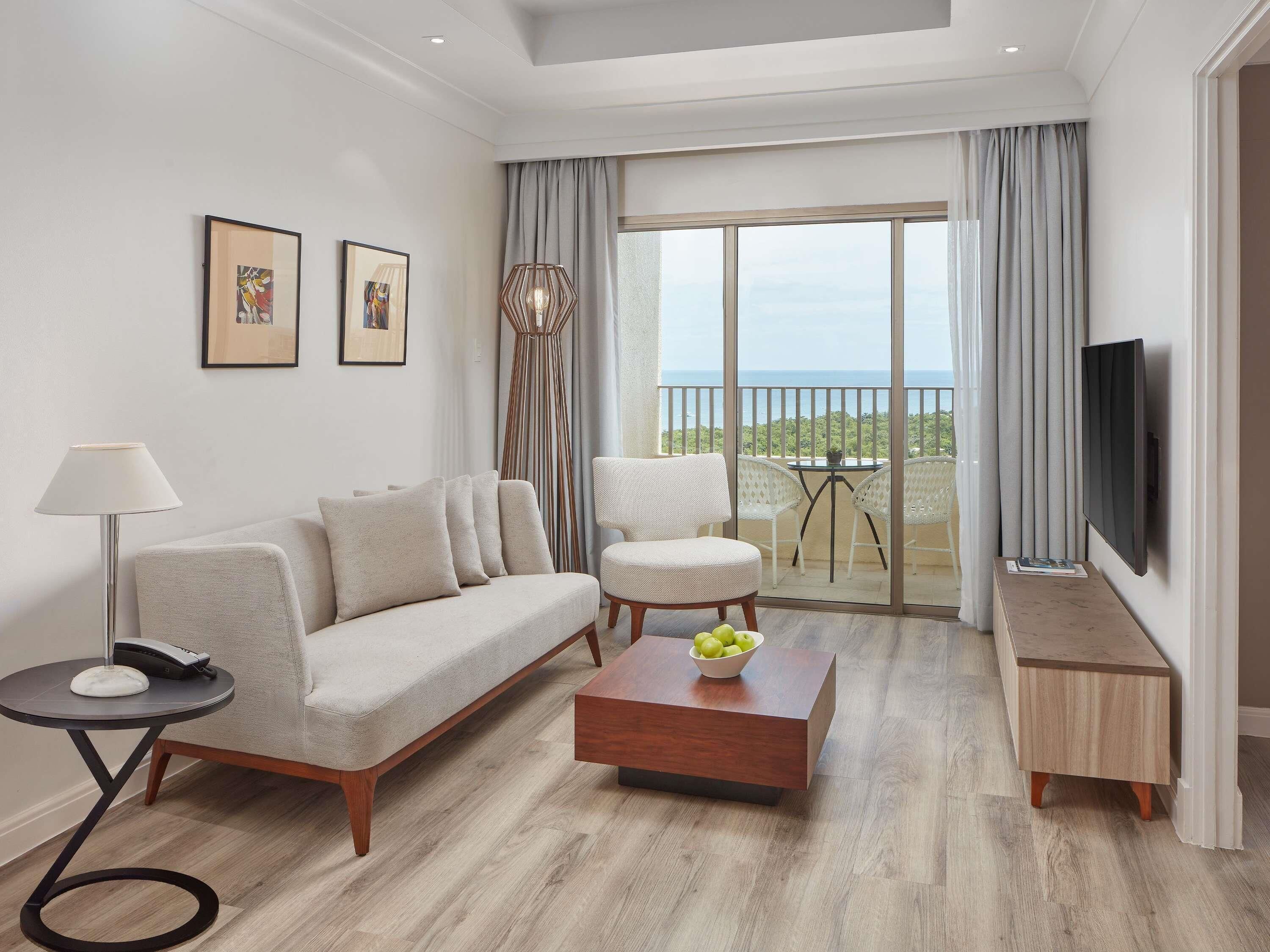 Premier-Suite, 1 Schlafzimmer | Minibar, Zimmersafe, individuell dekoriert, individuell eingerichtet