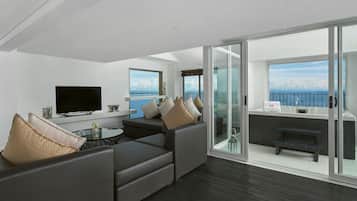 Loft (Ibiza) | Een minibar, een kluis op de kamer, individueel gedecoreerd