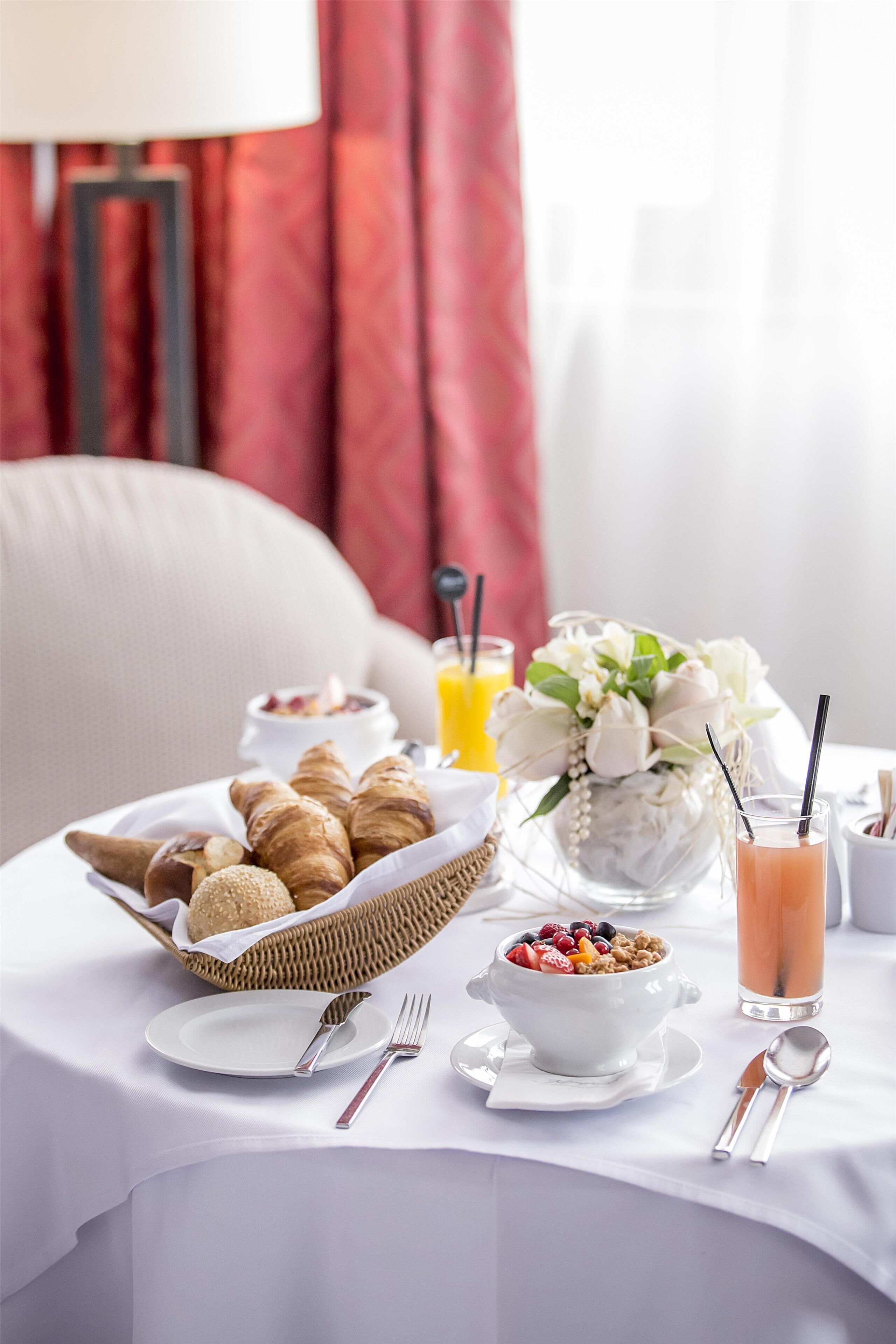 Gratis morgenmadsbuffet hver dag