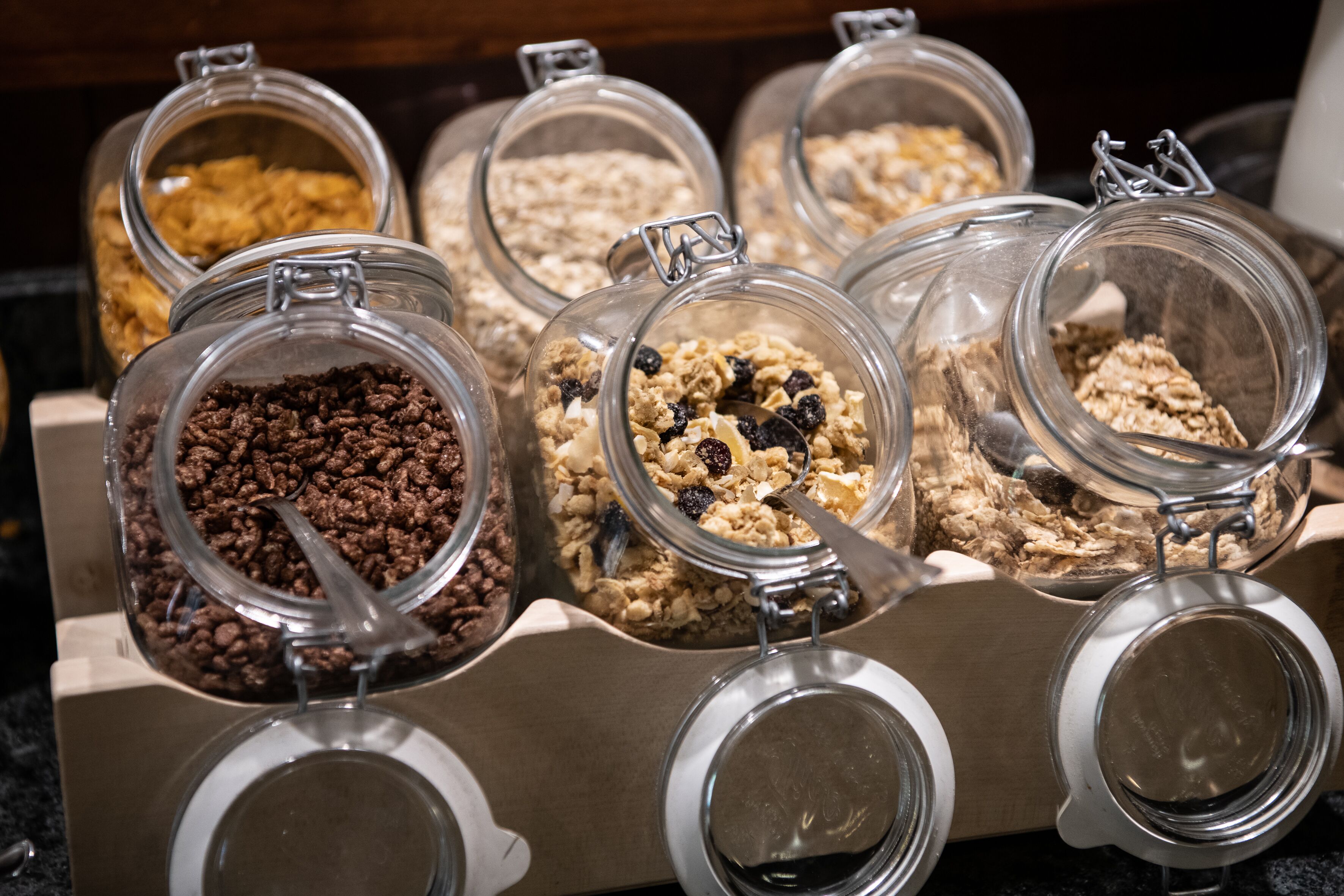 daily buffet breakfast (eur 19 per person)