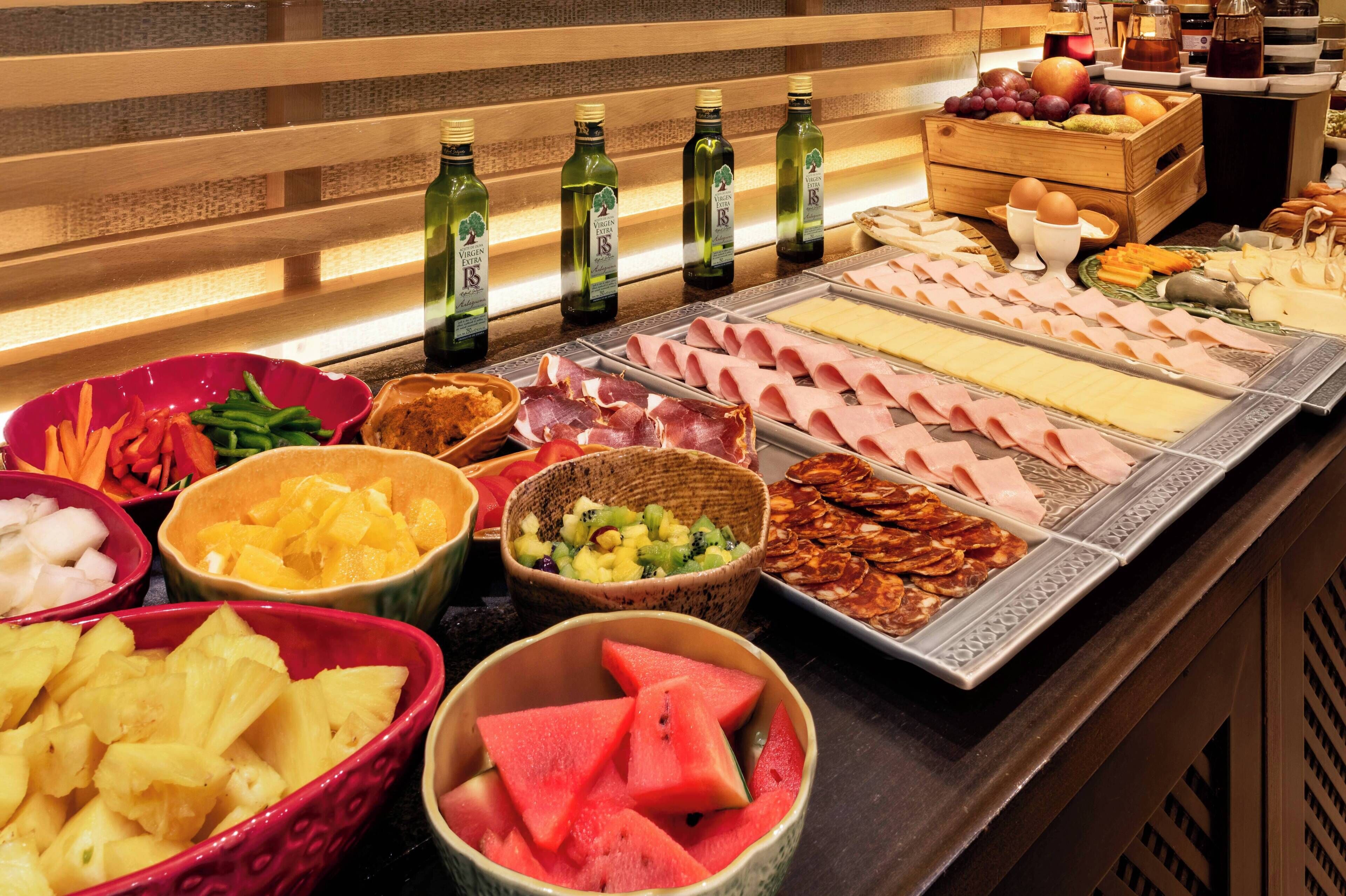 daily buffet breakfast (eur 19 per person)