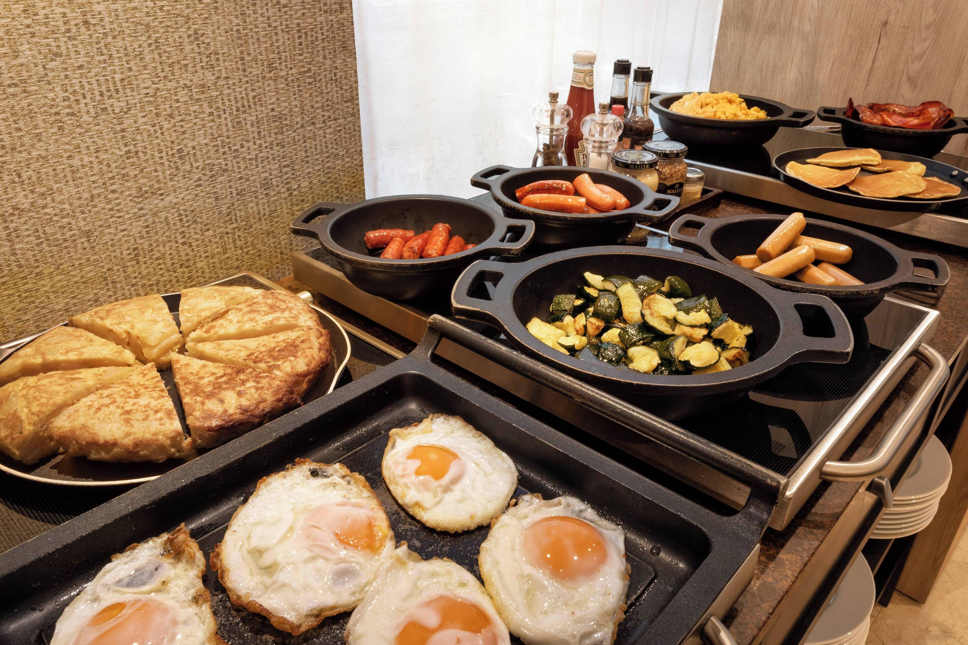 daily buffet breakfast (eur 19 per person)