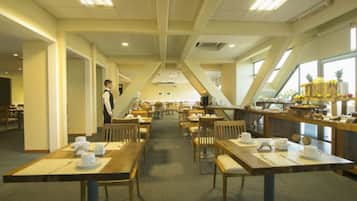 Desayuno continental todos los días (con cargo)